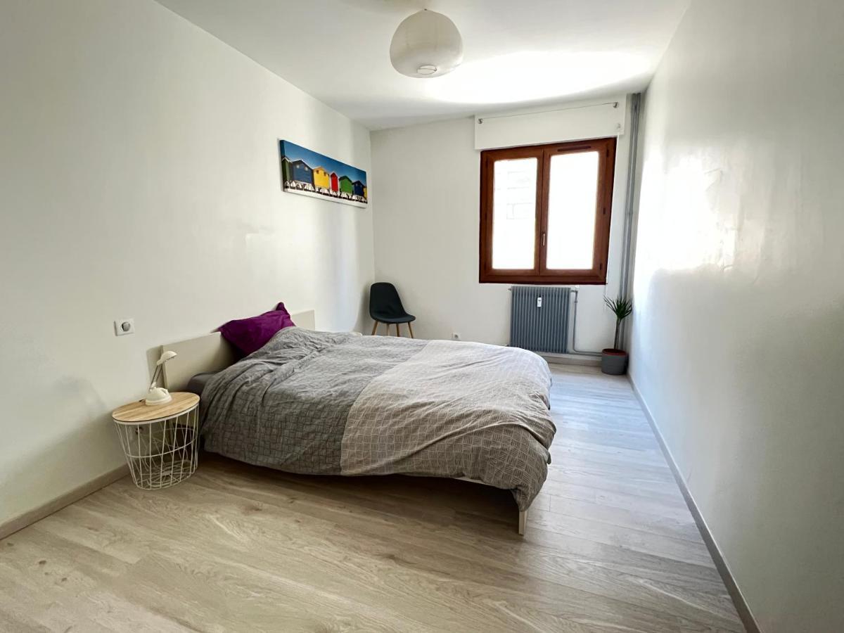 Superbe Appartement Centre Ville Nîmes Exterior foto
